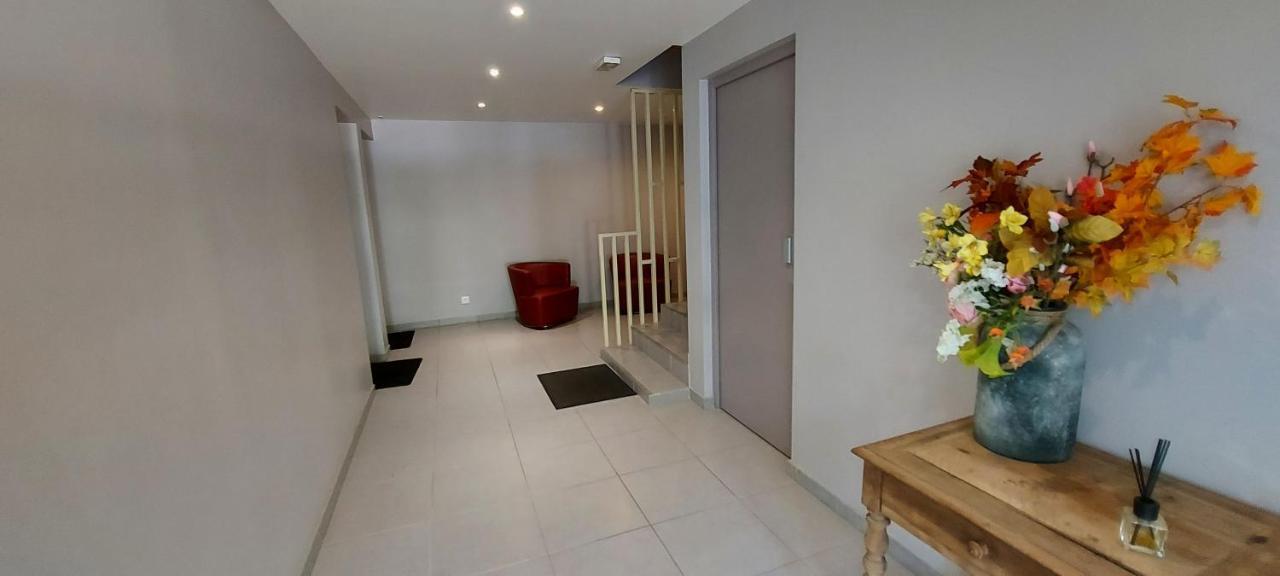Appartamento L'AMAZONIE - ROISSY CDG - Parc Astérix - Paris Moussy-le-Neuf Esterno foto